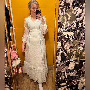 Vintage Floral Lace Dress with Blue Accents